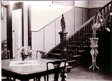 Ein Teil der Eingangshalle